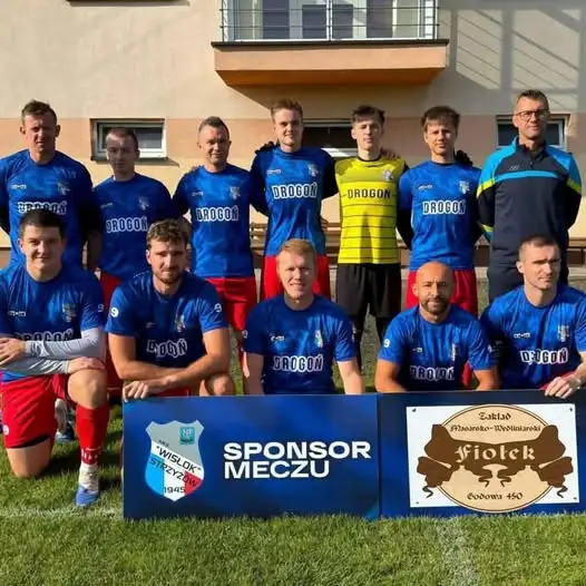 WiSłok Strzyżów z Gromem – mecz ze sponsorem Masarnią Fiołek i rekordową kadrą